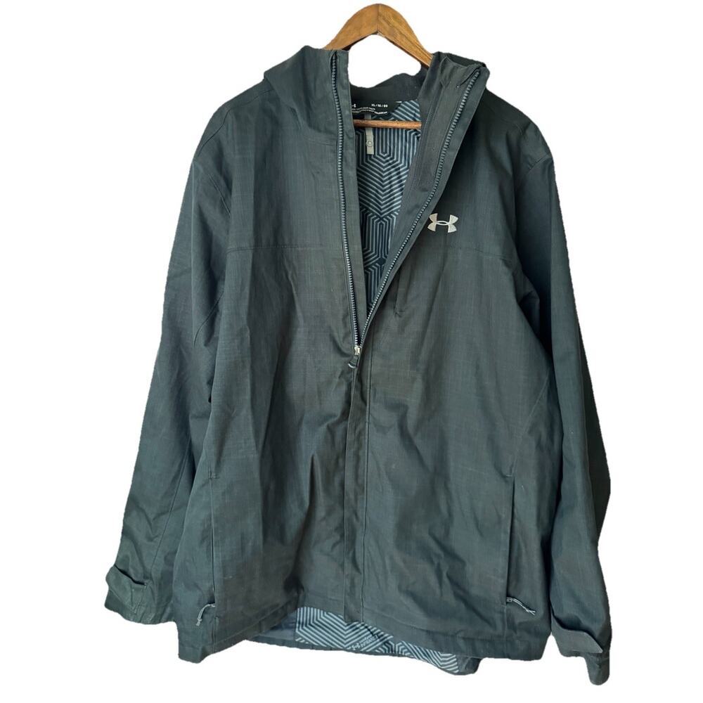 Under Armour Men’s ColdGear Infrared Hooded Jacket Black XL retro military style